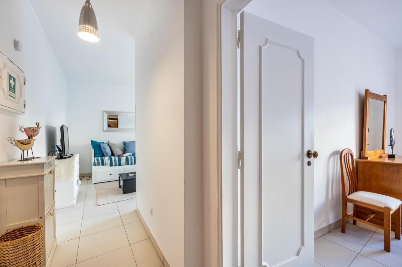 Casa De Pardal Apartment Quarteira Luaran gambar